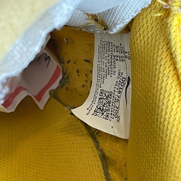 Nike Air  Force 1 Yellow Size 12 - Picture 10 of 10